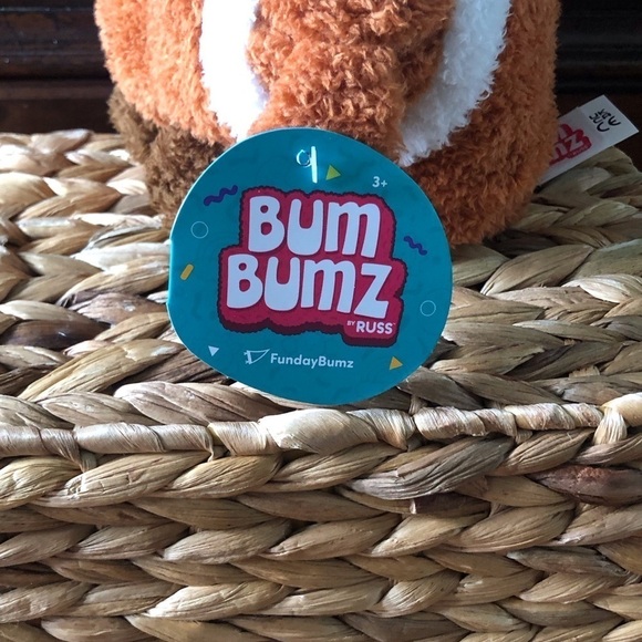 Bum Bumz Funday Bumz: Freddy the Football stuffed figure - Picture 3 of 5